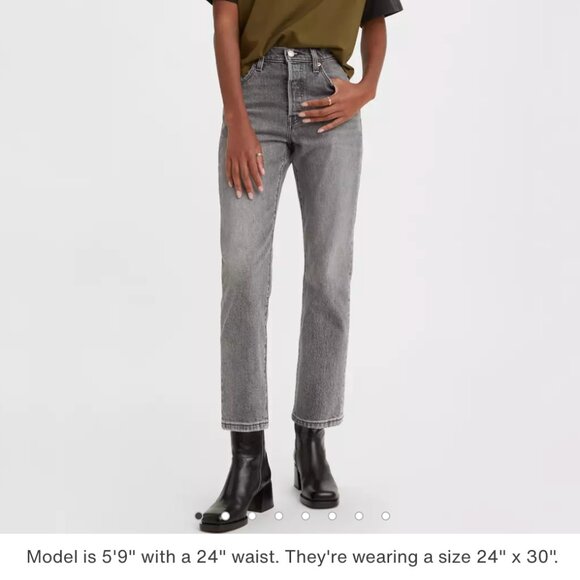 Levi's 501 Original Cropped Jeans - Picture 4 of 7